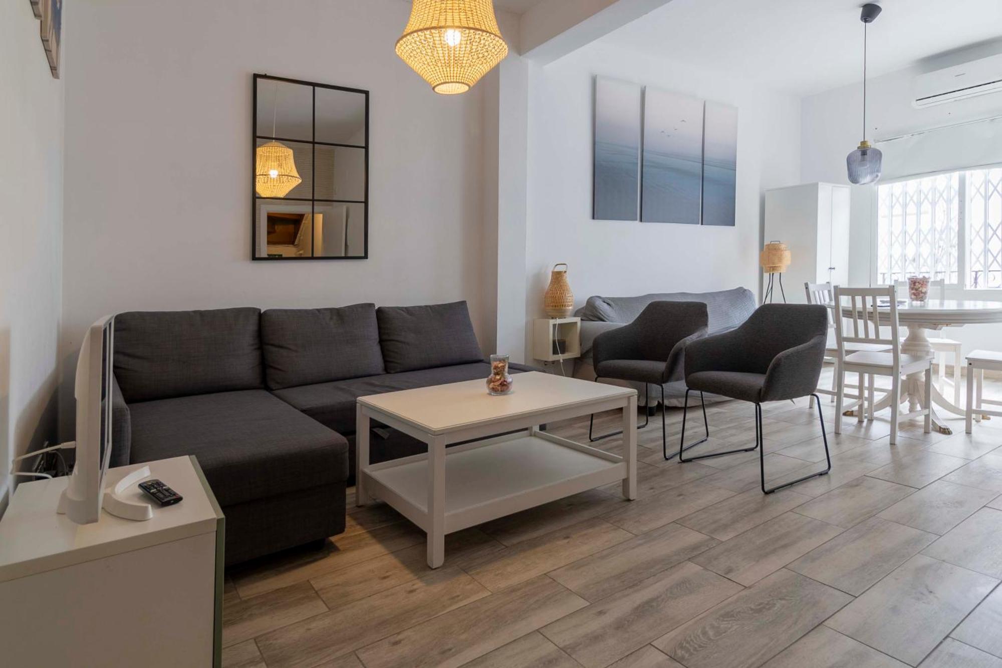 Apartamentos Los Remedios Sevilla Buitenkant foto